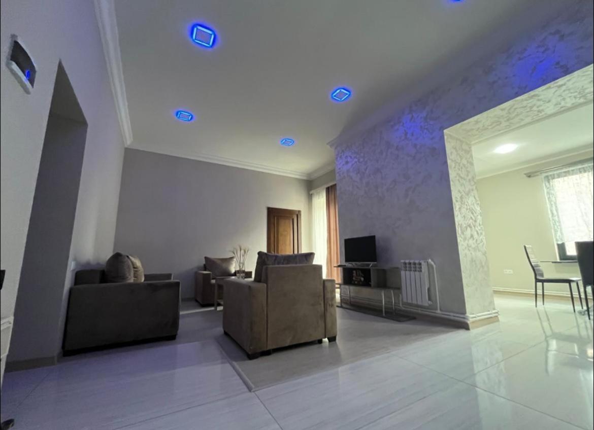 Appartement In 예레반 외부 사진