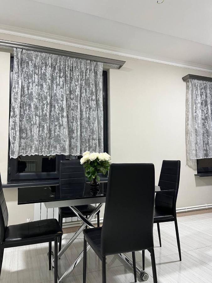 Appartement In 예레반 외부 사진